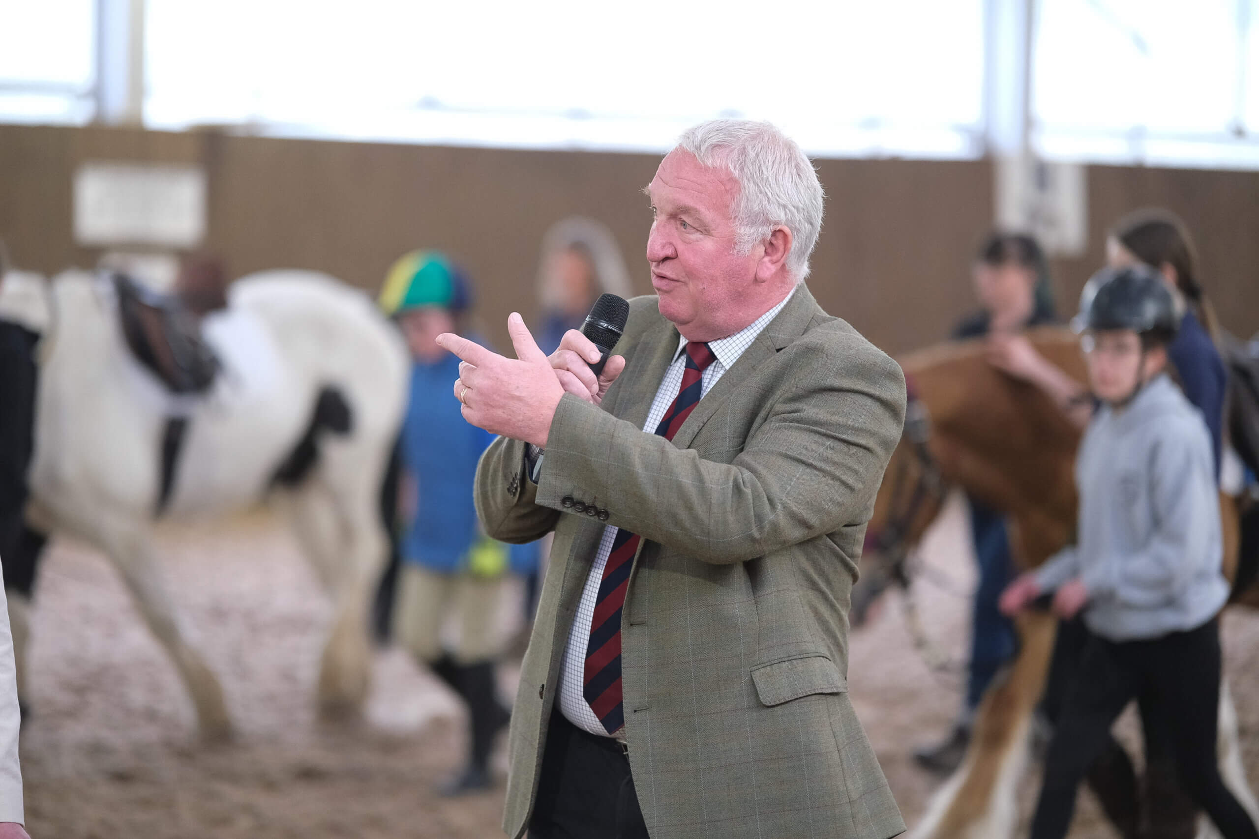A photo showing Sir Mike Penning, MP, saying a few kind words